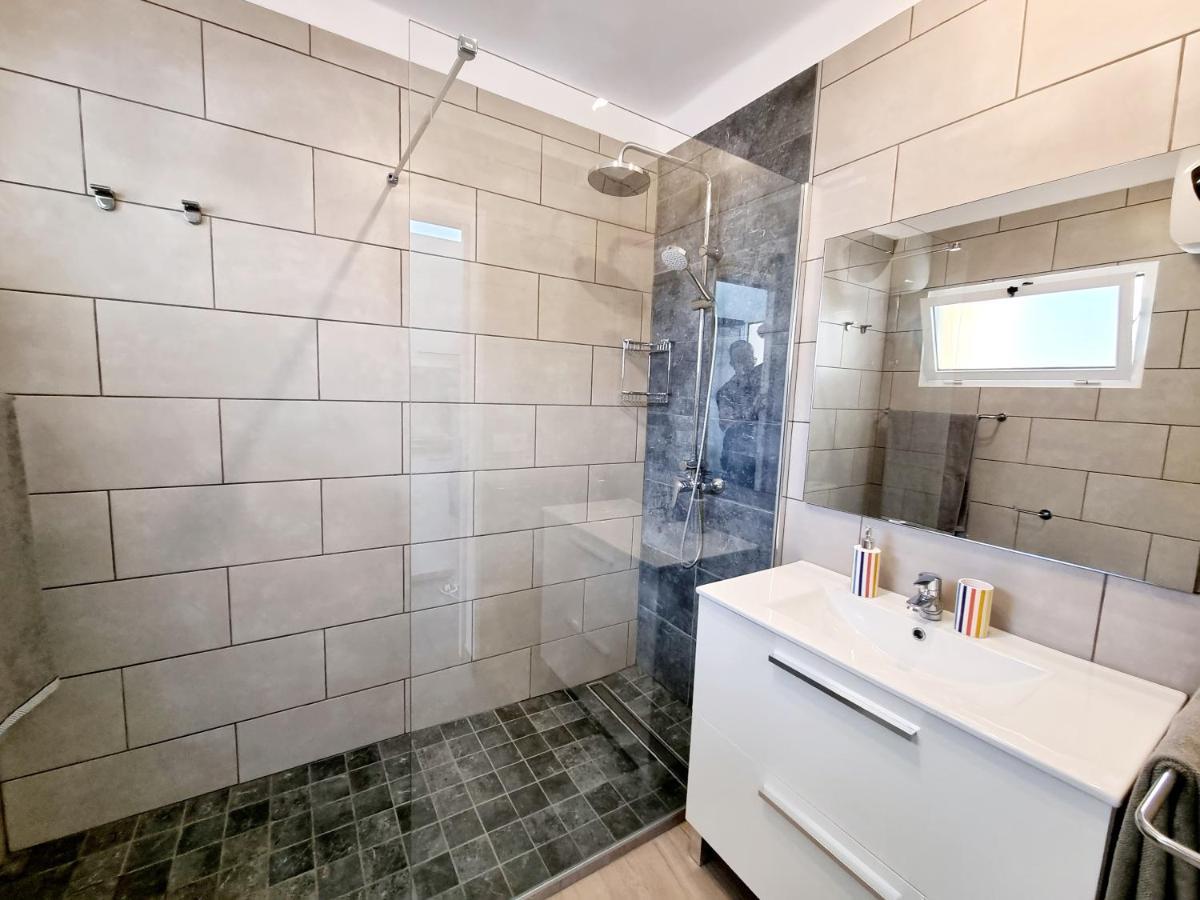 Apartamento Giovanni 09 Playa Roca Коста-Тегісе Екстер'єр фото